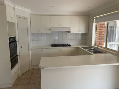 96 Balaclava Avenue, Altona Meadows