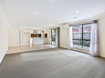 11 Farmland Lane, Leopold