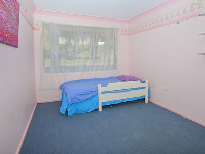 32 Tait Avenue, Kanahooka