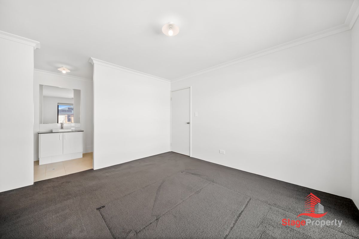 20 Dalaroo Boulevard, Midvale