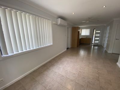 1A Turquoise Place, Eagle Vale