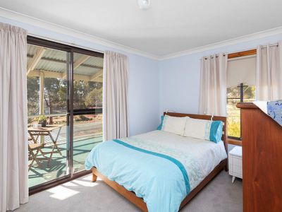 14 Kirwan Court, Hannans