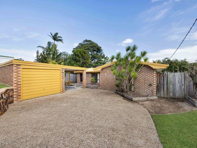 6 McNab Avenue, Tewantin