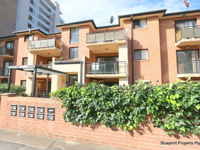 17 / 16 Park Road, Auburn