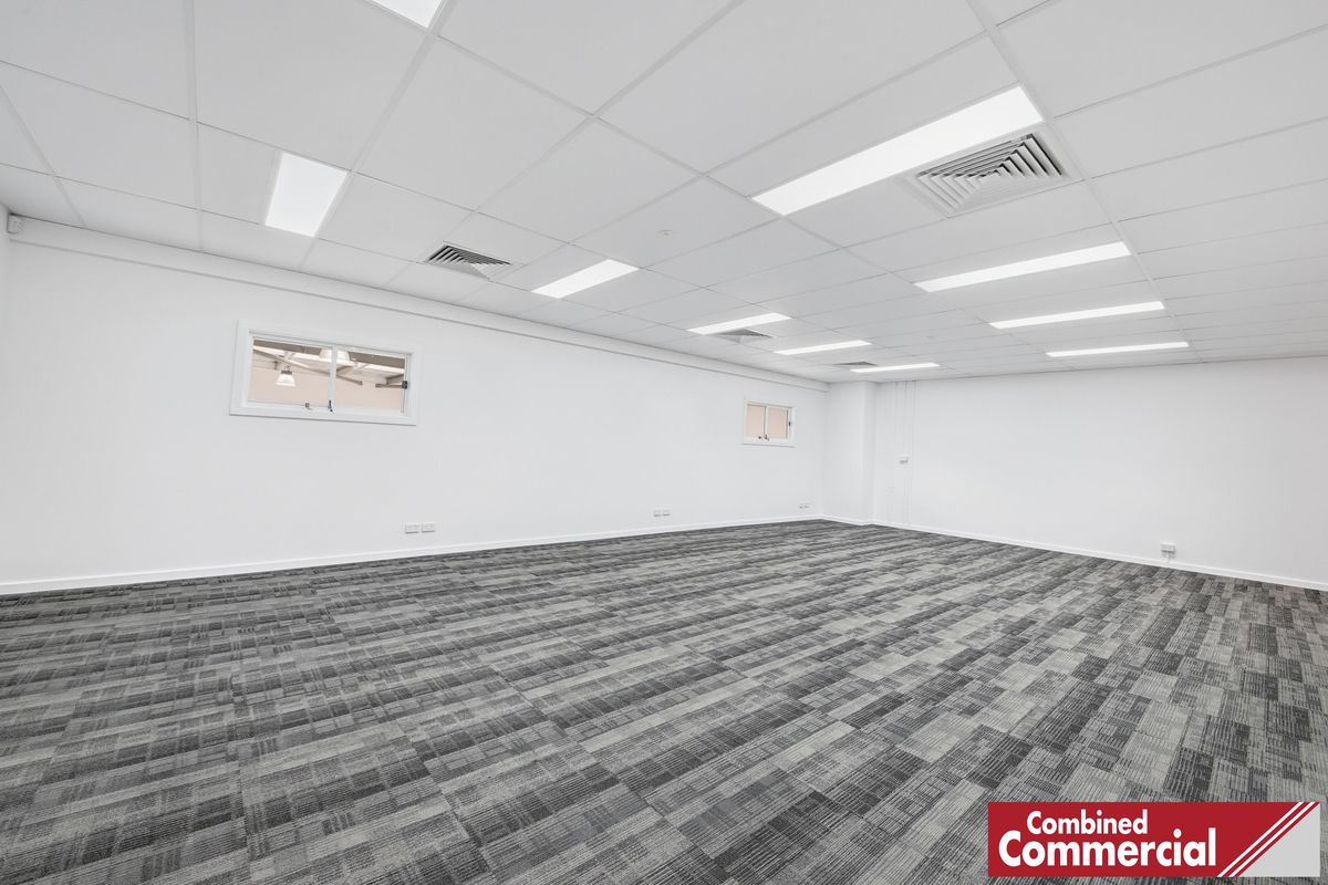 1 / 14 Porrende Street, Narellan