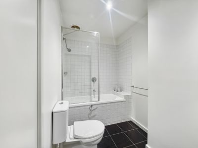 203 / 2A Montrose Place, Hawthorn East