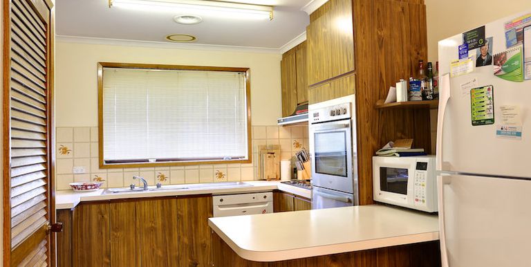 14 Pleasance Ave, Euroa