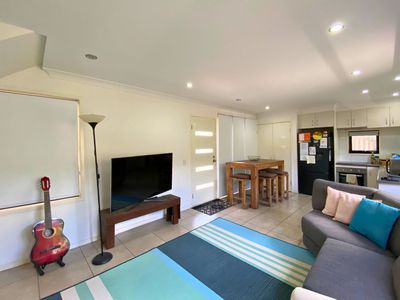 2 / 18 Goolagong Crescent, Moranbah