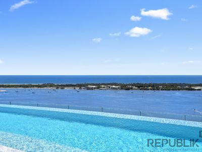 1807 / 180 Marine Parade, Labrador