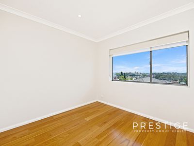 9 / 81 Forest Road, Arncliffe
