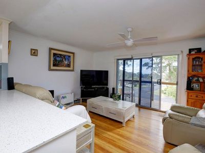 78 South Street, Forster