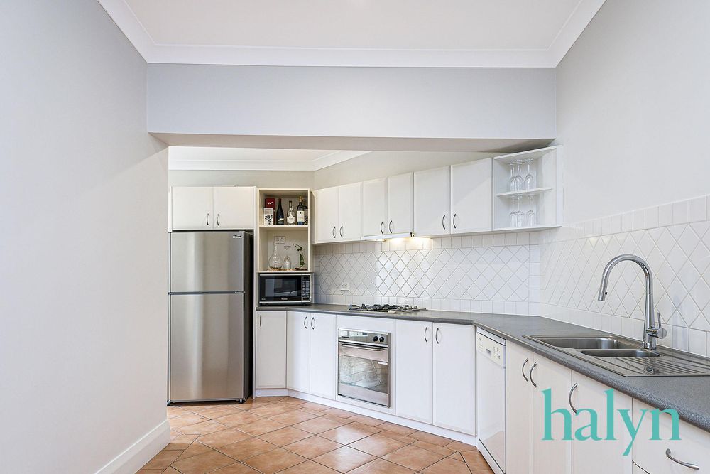 89 Scarborough Beach Road, Mount Hawthorn