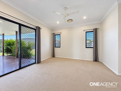 5 Bayley Court, Urraween