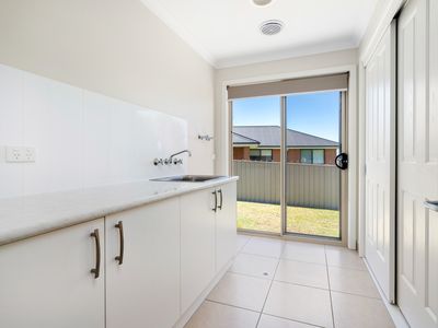 187 AVA AVENUE , Thurgoona