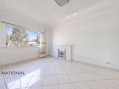 1 North Parade, Guildford