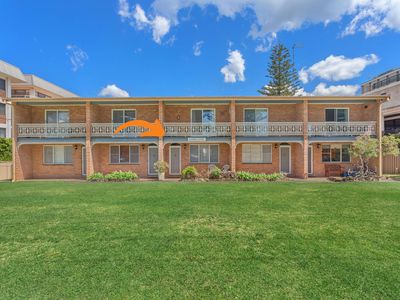 3 / 10 Wharf Street, Tuncurry