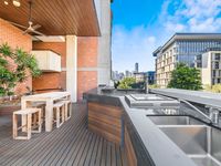 u9 / 125 Melbourne Street, South Brisbane