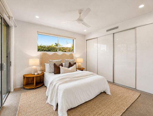 Private Resort-Style Living in the Heart of Old Tewantin image 11