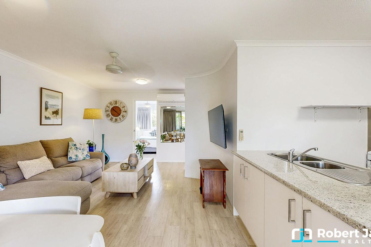 114 / 24 Lake Weyba Drive, Noosaville