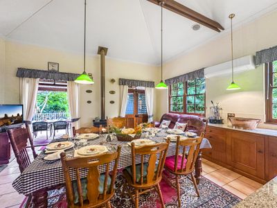 37-41 Western Avenue, Montville