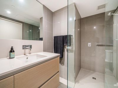 1705 / 96 Bow River Crescent, Burswood