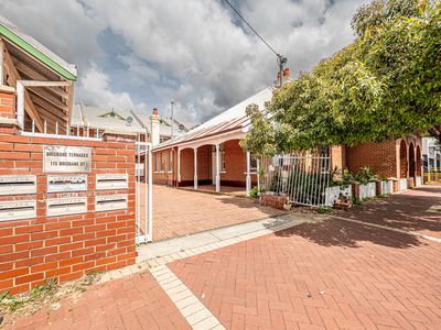6 / 115 Brisbane Street, Perth