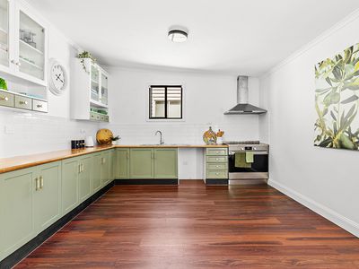 14 Government Road, Weston