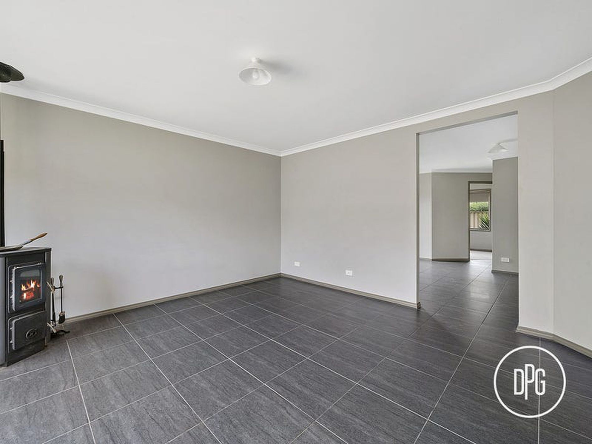 2 / 3 Amy Court, Mansfield