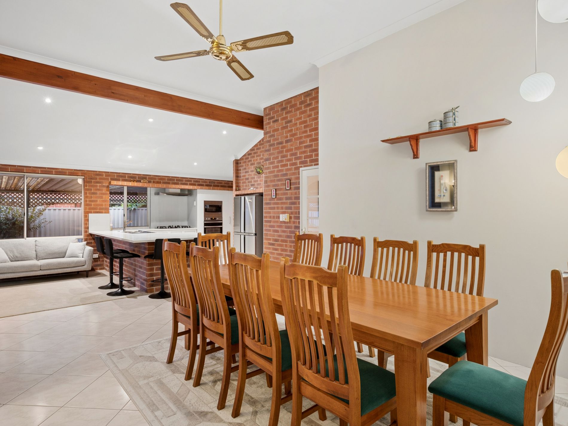28 Hatherley Parade, Winthrop