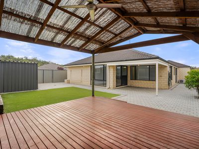 53 Colreavy Ramble, Baldivis