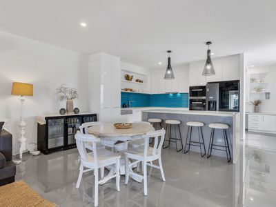 2 / 11 Bindaree Crescent, Mooloolaba