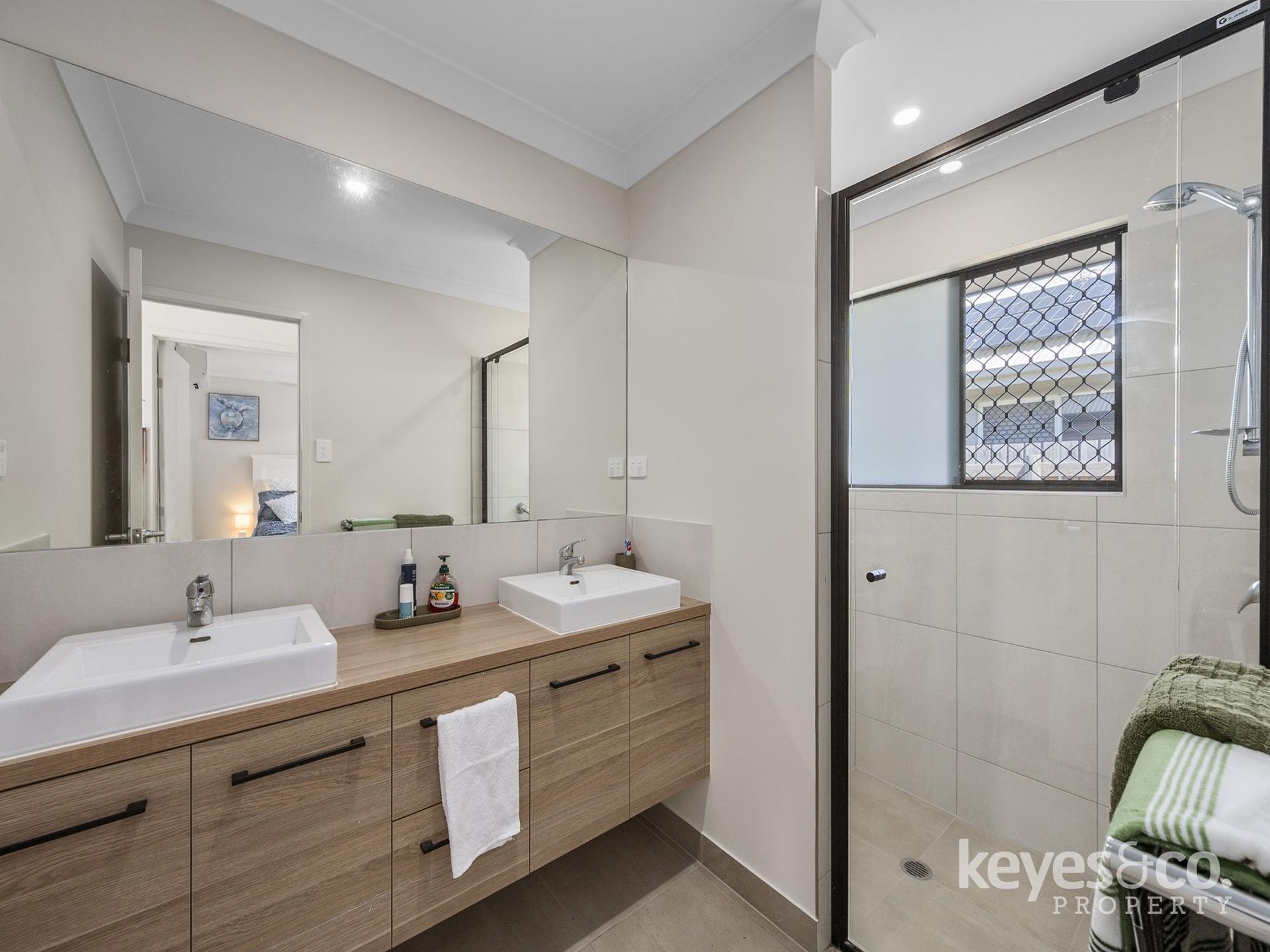 2 Coolamon Street, Mount Low