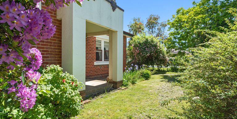 2 Dunn Street , Euroa