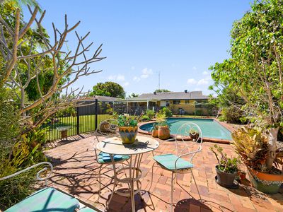 13 Timana Avenue, Mermaid Waters