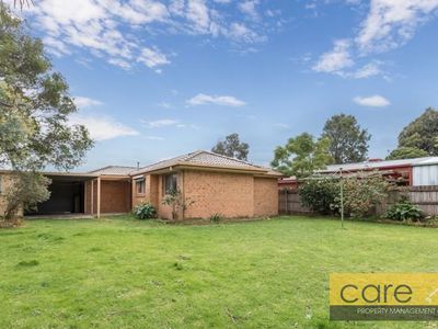 10 Mirranda Gardens, Hampton Park