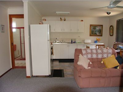 403 The Lakes Way, Tuncurry