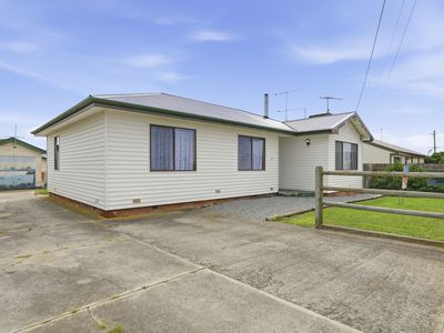 33 Arthur Street, George Town