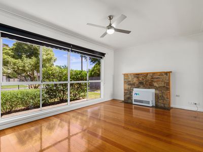 90 Barkly Street, Sale