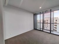 806 / 8 Hunt Street, Hamilton