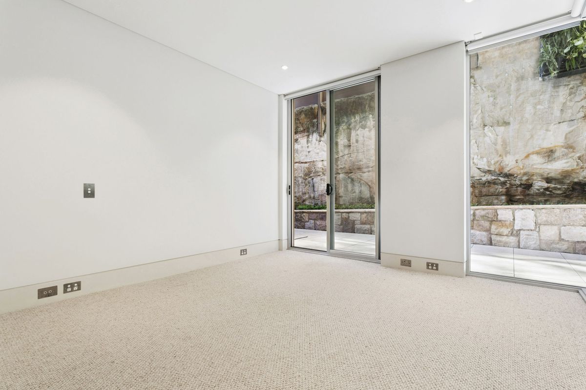 102 / 11 Esplanade, Elizabeth Bay
