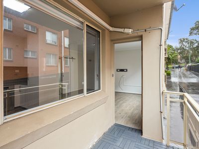 2 / 47 Church Street, Wollongong