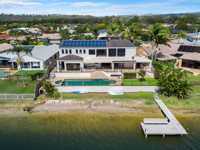 65 Wedgebill Parade, Burleigh Waters