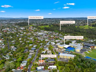 21A Peter Terrace, Castor Bay