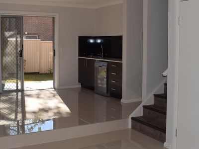 5 Sharada Glade, Woodcroft