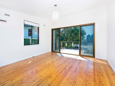 54 Freeman Parade, Mount Warrigal