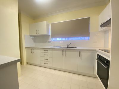 1 / 20B Caroline Street, Westmead