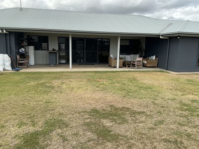 20B Parklands Dr, Branyan