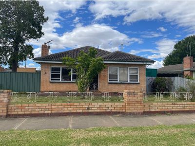 5 Gilchrist Street, Shepparton
