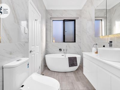 27 Linton Avenue, West Ryde