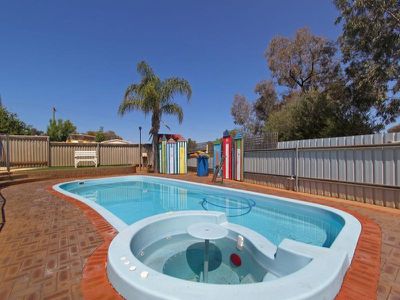 52 Killarney Street, Hannans